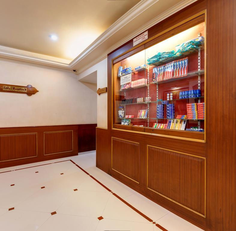 Hotel Woodland Kolhapur Exterior photo